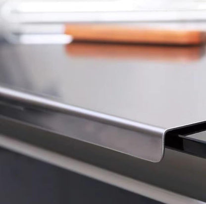 HexaGrabs™ HygienePro Steel Cutting Board – Cut, Clean. Stay Safe!